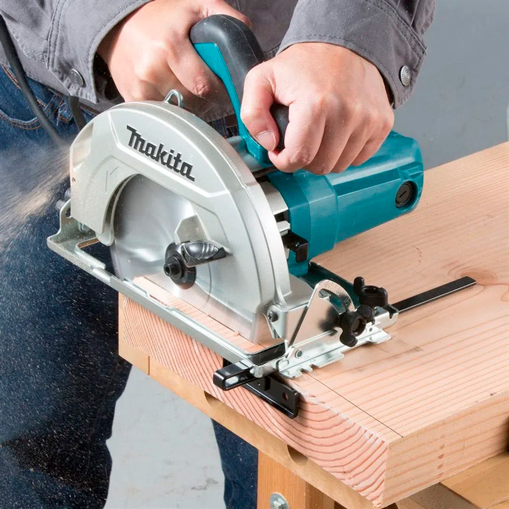 Serra Circular Makita HS7010 185mm 1600W