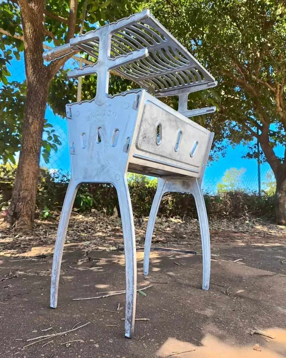 Churrasqueira De Alumínio Fundido Batido Desmontável 80cm